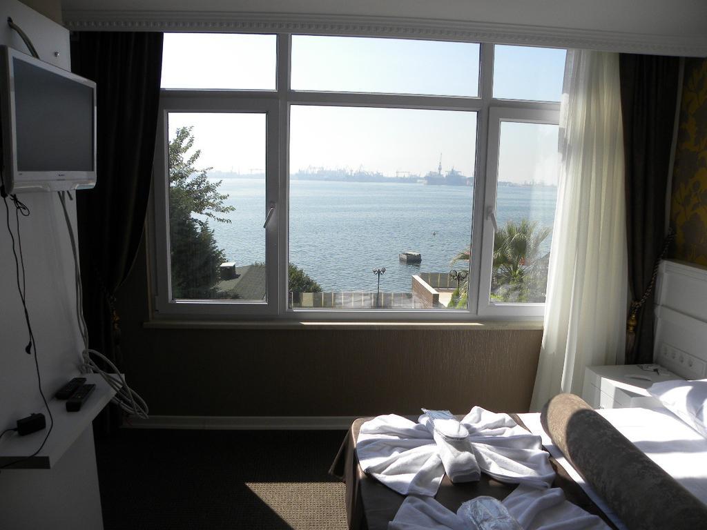 Blue Marine Hotel Sekerpinari Exterior photo